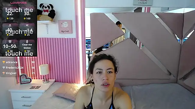 oblivionlove's cam snapshot