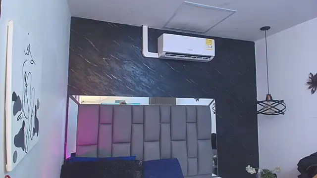 kissme_luna's cam snapshot