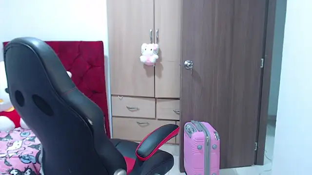 kayla_k18 live sex cam