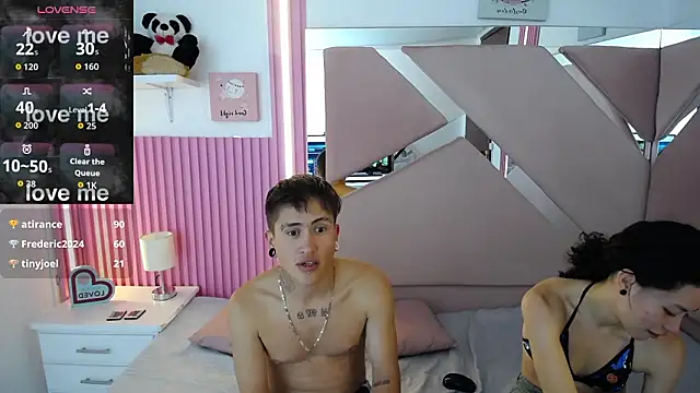 oblivionlove's cam snapshot