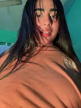 Ambar_Vip's cam snapshot