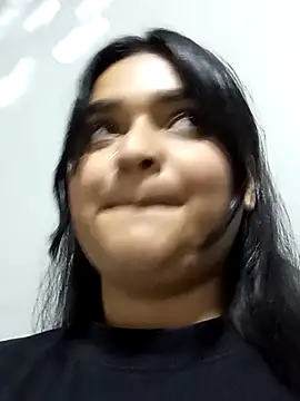 Emma_Sweet-'s cam snapshot