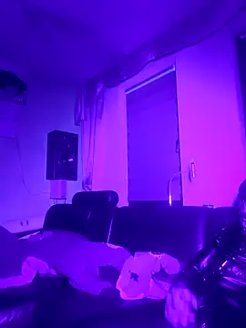 Crystalbitchx live sex cam