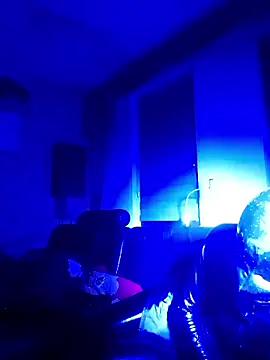 Crystalbitchx live sex cam