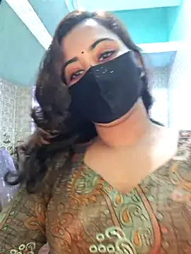 Bristy- live sex cam