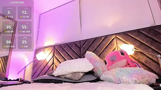 Vivi_prinncess live sex cam