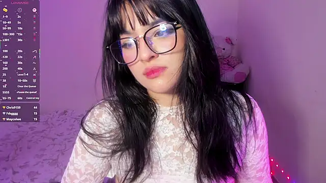 Anastasia1213's cam snapshot