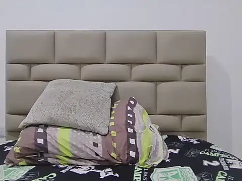 skinnylatino51's cam snapshot