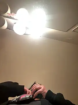 1n0nlythroat's cam snapshot