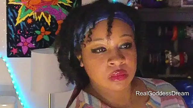 realgoddessdream's cam snapshot