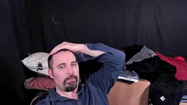 Metalstud's cam snapshot