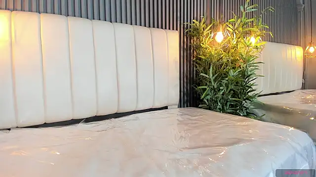 SaraRiley's cam snapshot