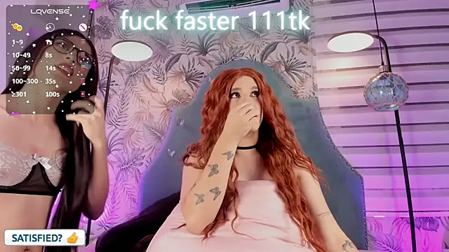 JESSI_NAOMI live sex cam