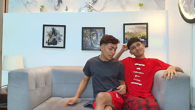 AVENGER_BOYS2026 live sex cam