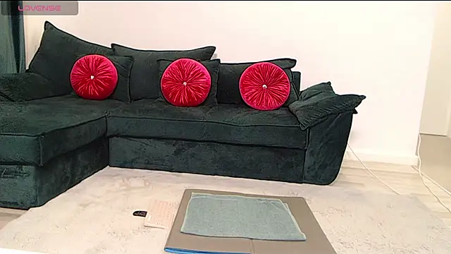 natasha-bigas live sex cam