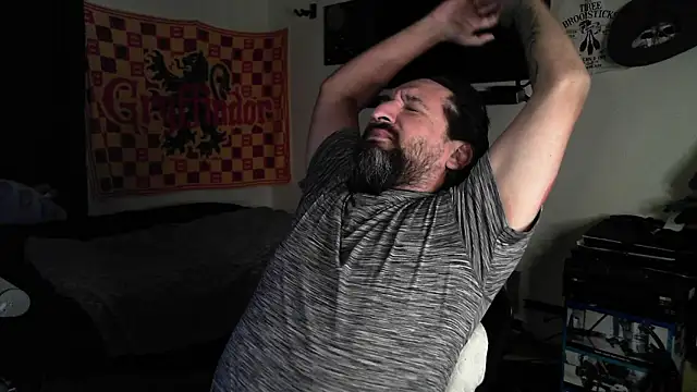 DevilPup75_'s cam snapshot