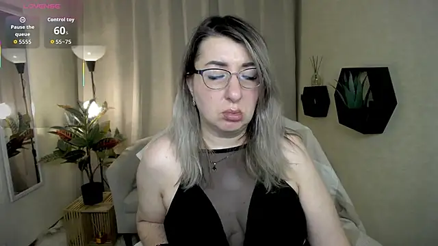 KKMimiKK's cam snapshot