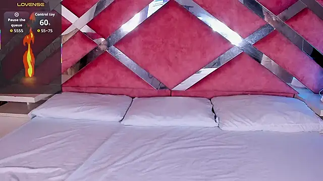 Lily_Queen30's cam snapshot