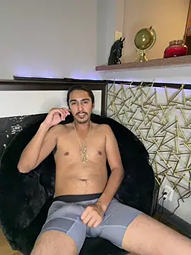 jrrichforever's cam snapshot