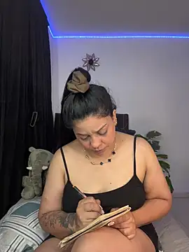 JacqueDiaz's cam snapshot