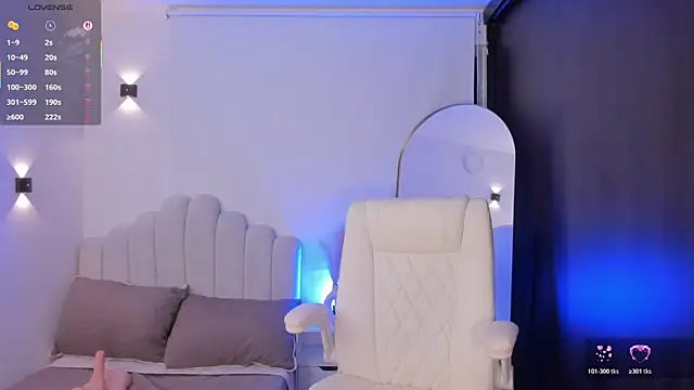 AmberLewis_'s cam snapshot