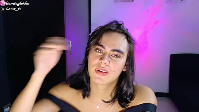 Liam_Taylor live sex cam