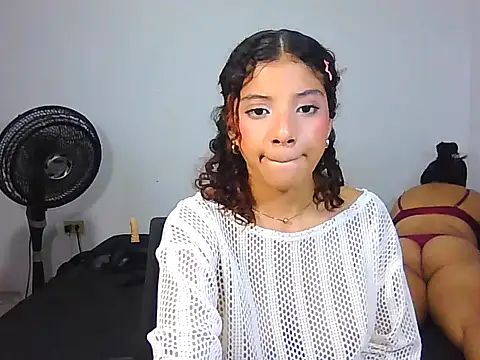 Helena-Paola's cam snapshot