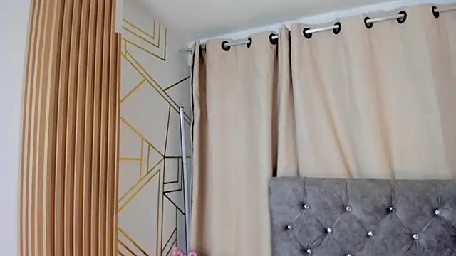 JulessCornett's cam snapshot