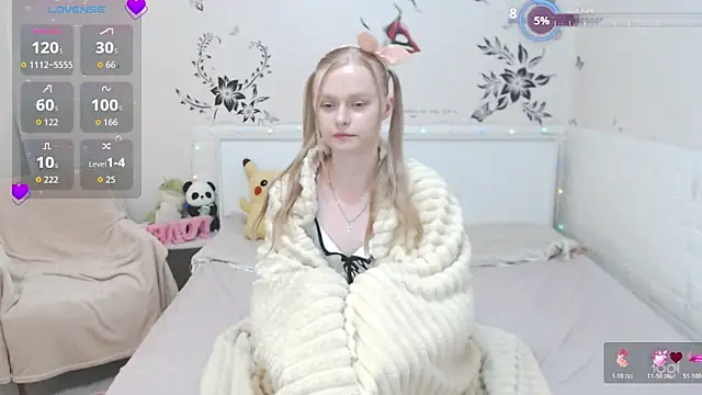 alice_de's cam snapshot