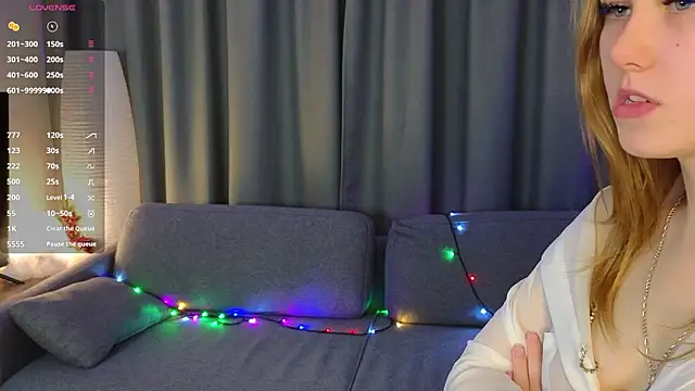 VoidElaris live sex cam