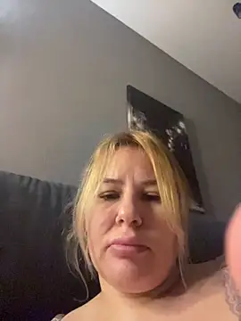 Passion-Blondy live sex cam