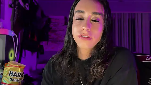 xoFrankie live sex cam