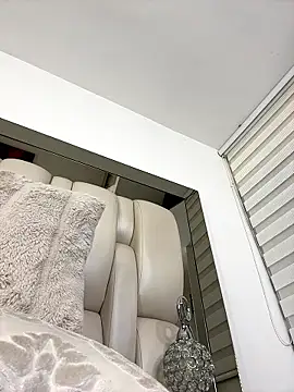 ALISSON_FOXXX1 live sex cam