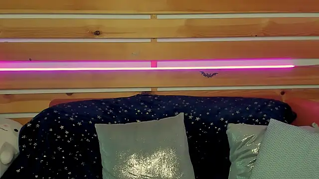 Lori_Williams's cam snapshot