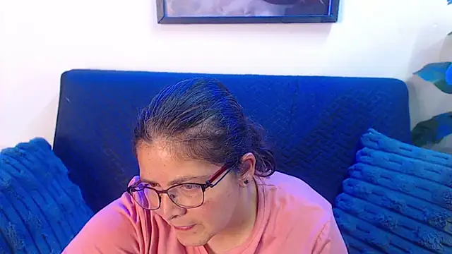 Linda_banks_ live sex cam