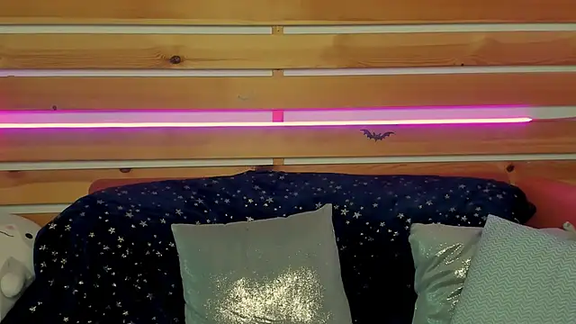 Lori_Williams's cam snapshot