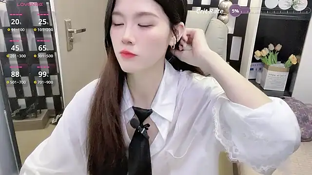 Yueyue-MM live sex cam