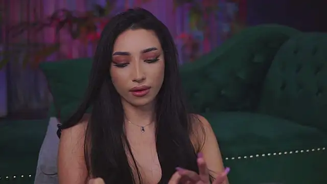 GinaValentinna live sex cam