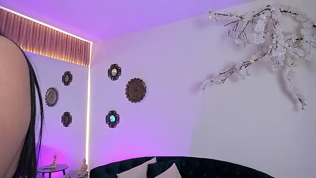 jasmincollin_'s cam snapshot