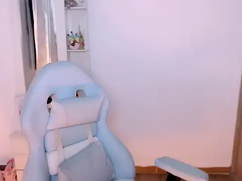 BOREAL_MOON's cam snapshot