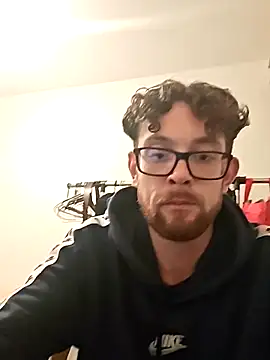 MPlays4u's cam snapshot