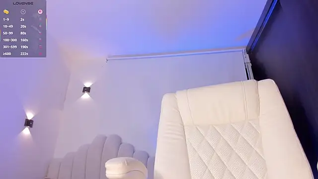 AmberLewis_'s cam snapshot