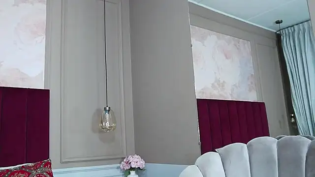 GiaTegel's cam snapshot