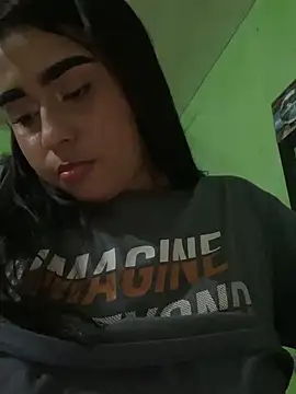 Ambar_Vip's cam snapshot