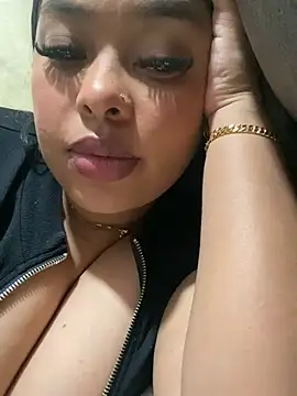 PUSHYLATE's cam snapshot