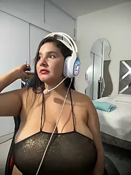 ValleryParker's cam snapshot