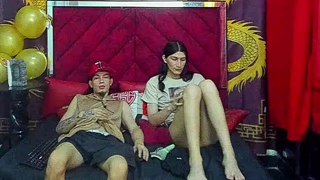 Pride_couple's cam snapshot