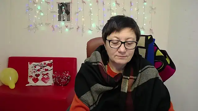 EmilyL0ve's cam snapshot