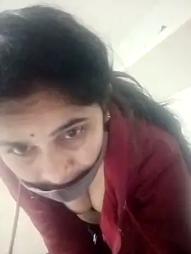 JULEE-740's cam snapshot