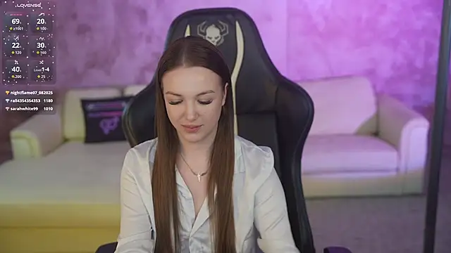 Ella_054's cam snapshot